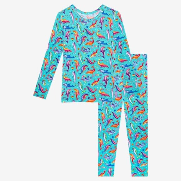 Posh Peanut x Lisa Frank Dancing Dolphins Long Sleeve Pajamas 2T - Picture 2 of 8